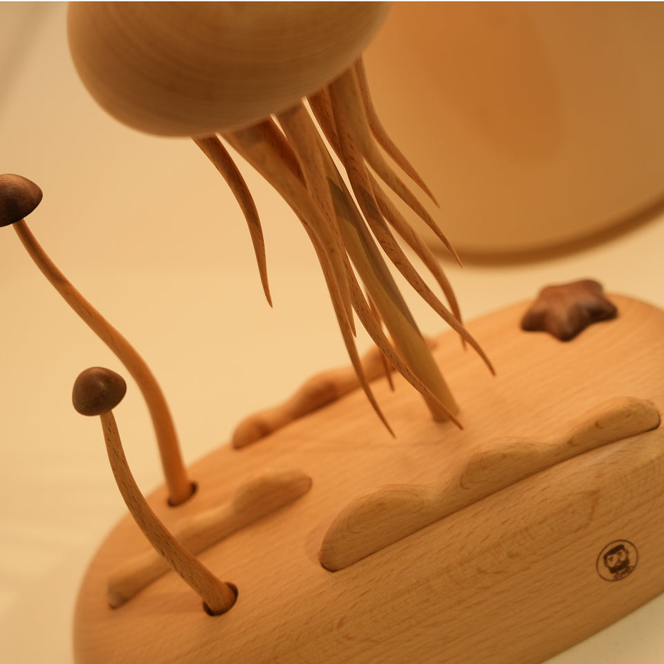 Wooden Jellyfish Lamp