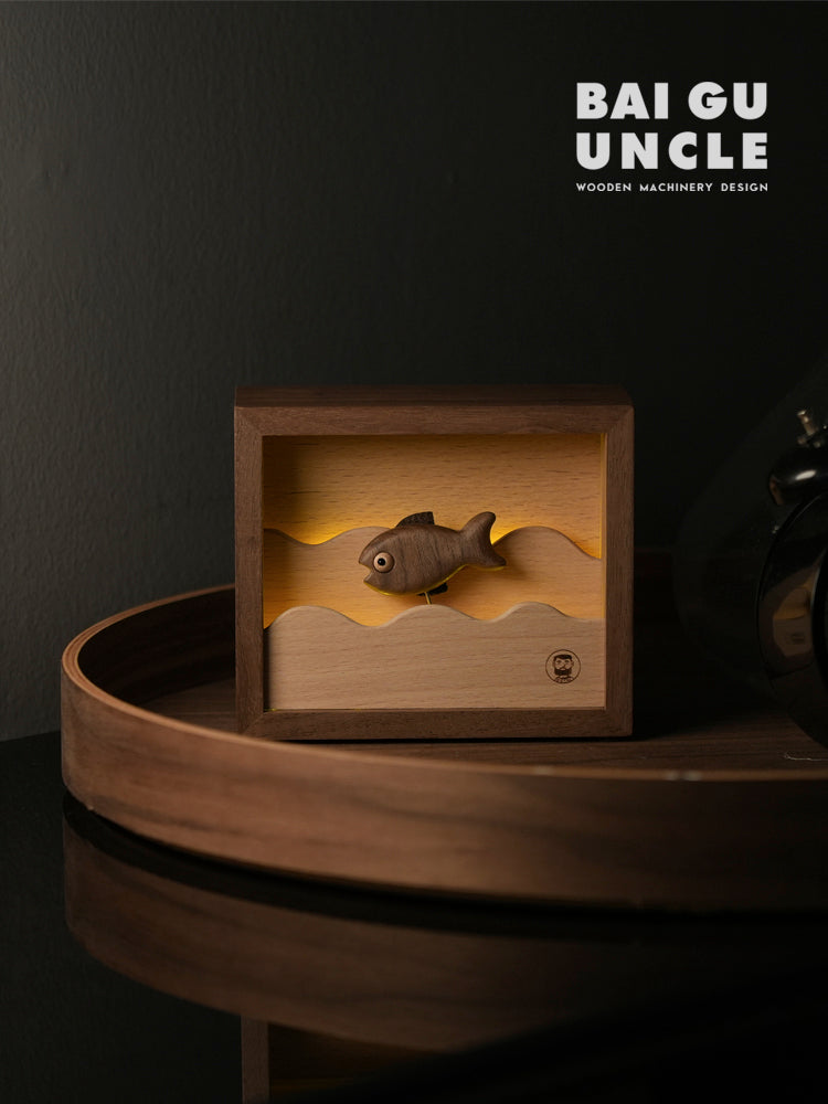 Small fish frame decoration